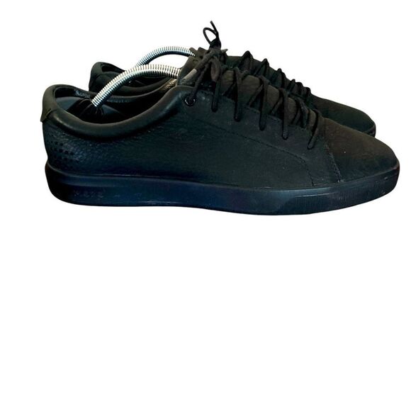 Mozo Shoes Men’s Size 11 Non Slip - Picture 1 of 13